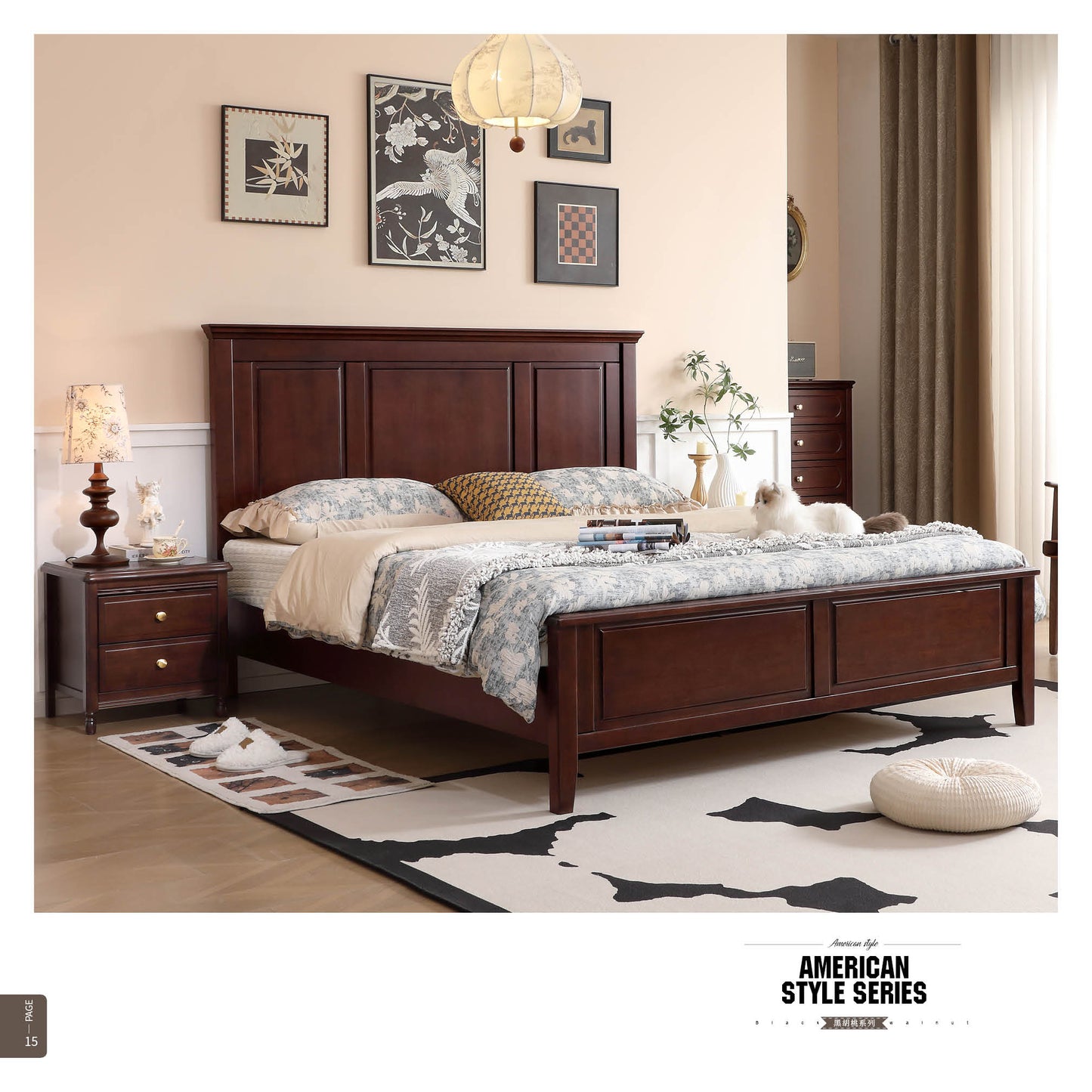 Lit classique en bois massif de noyer foncé américain | Design rétro